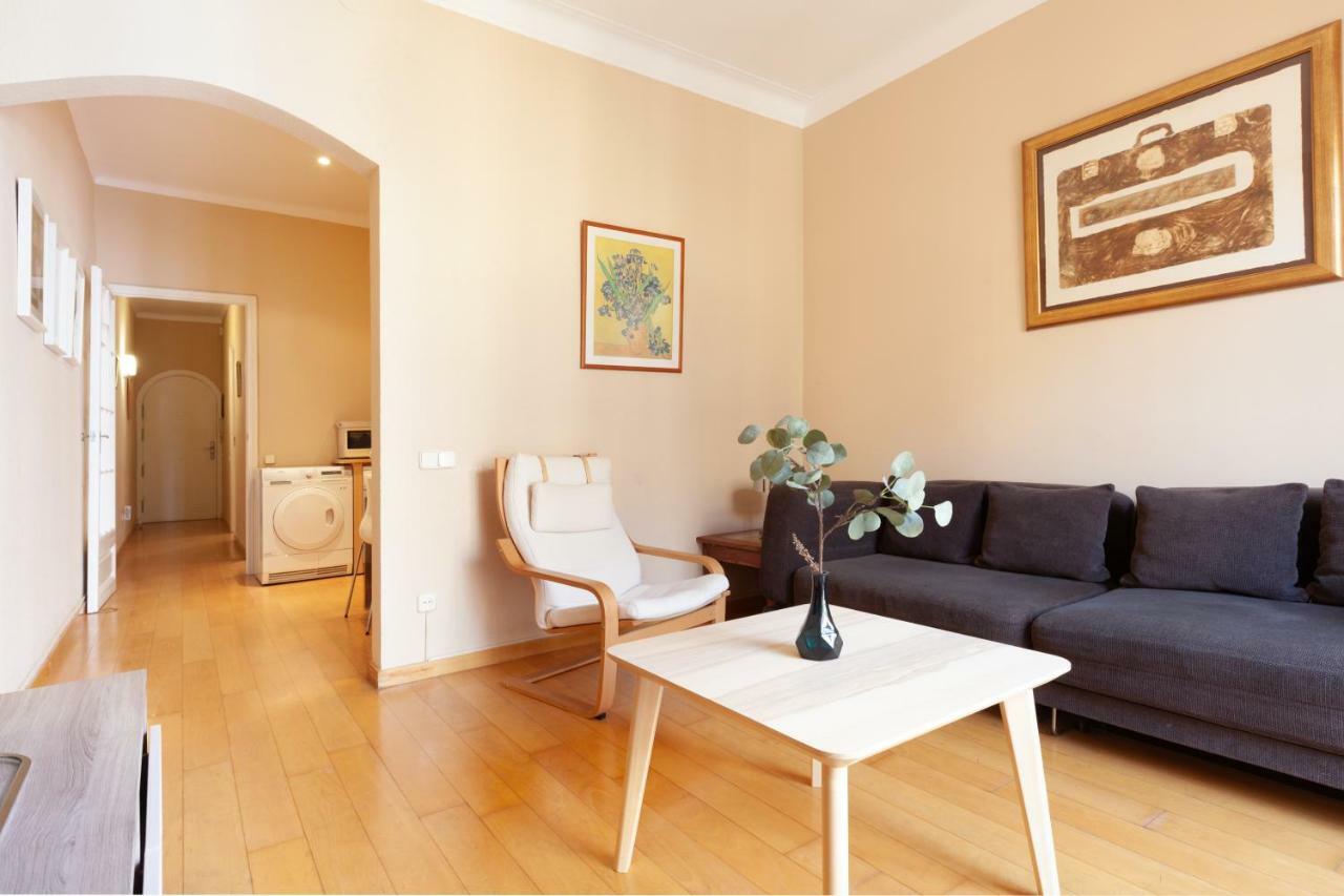 Ferienwohnung Enrique Granados Barcelona Exterior foto